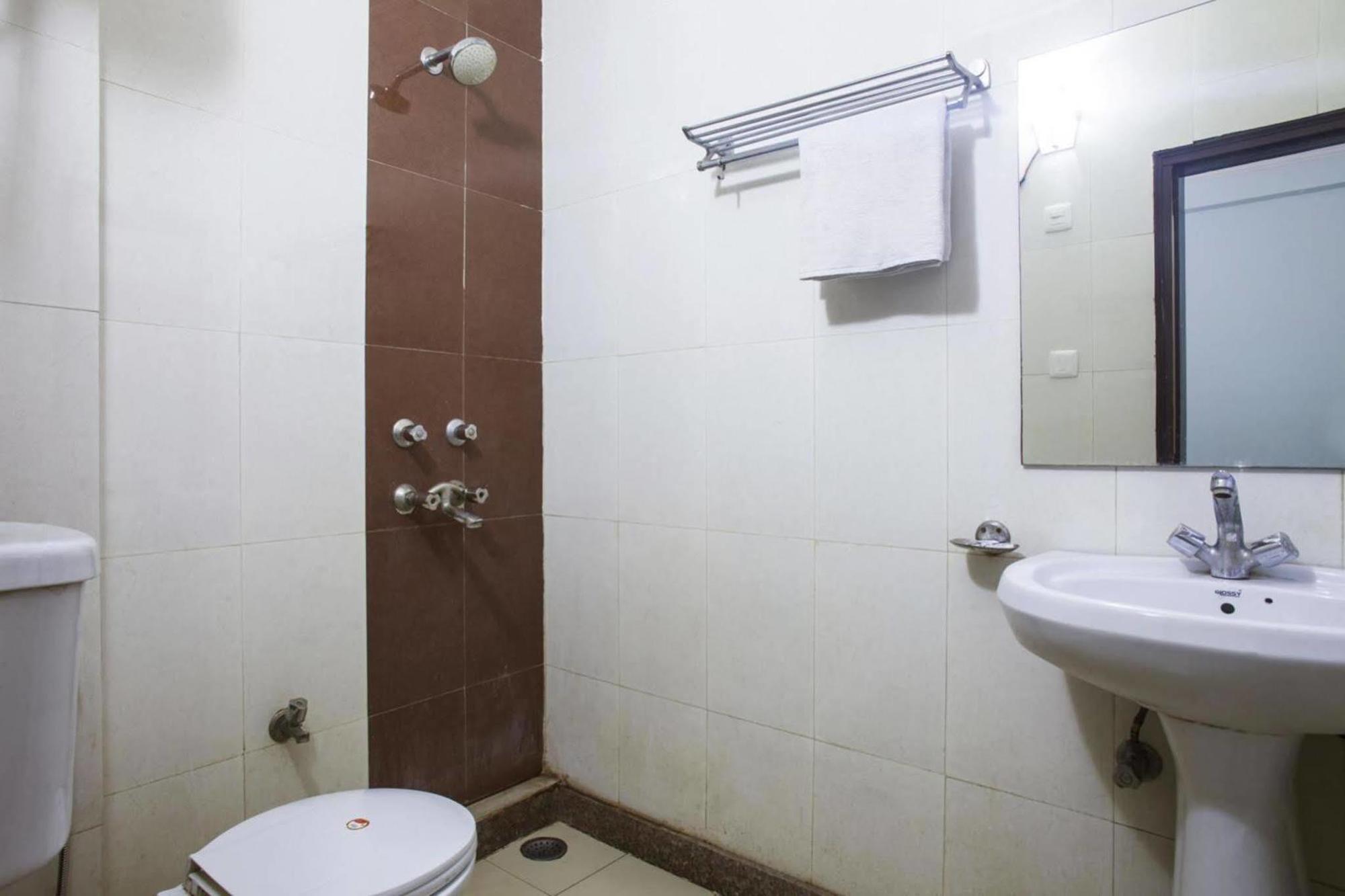 Hotel Le Princess @ Airport Új-Delhi Kültér fotó