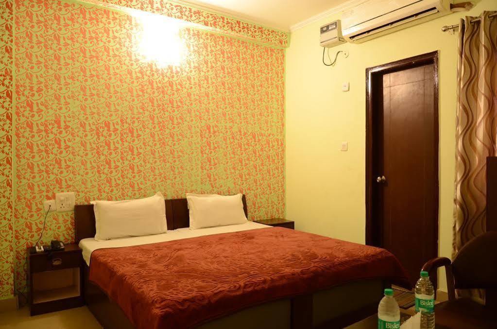 Hotel Le Princess @ Airport Új-Delhi Kültér fotó