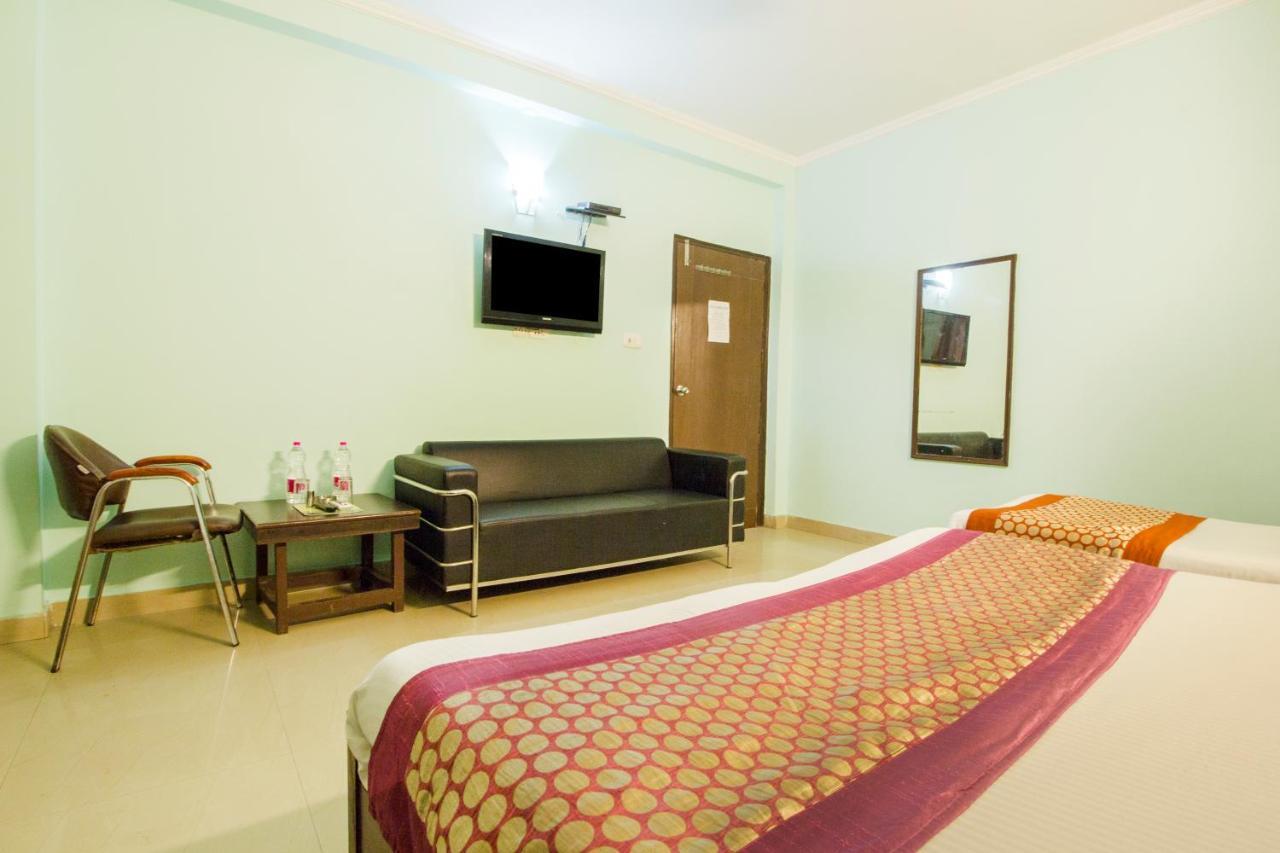 Hotel Le Princess @ Airport Új-Delhi Kültér fotó