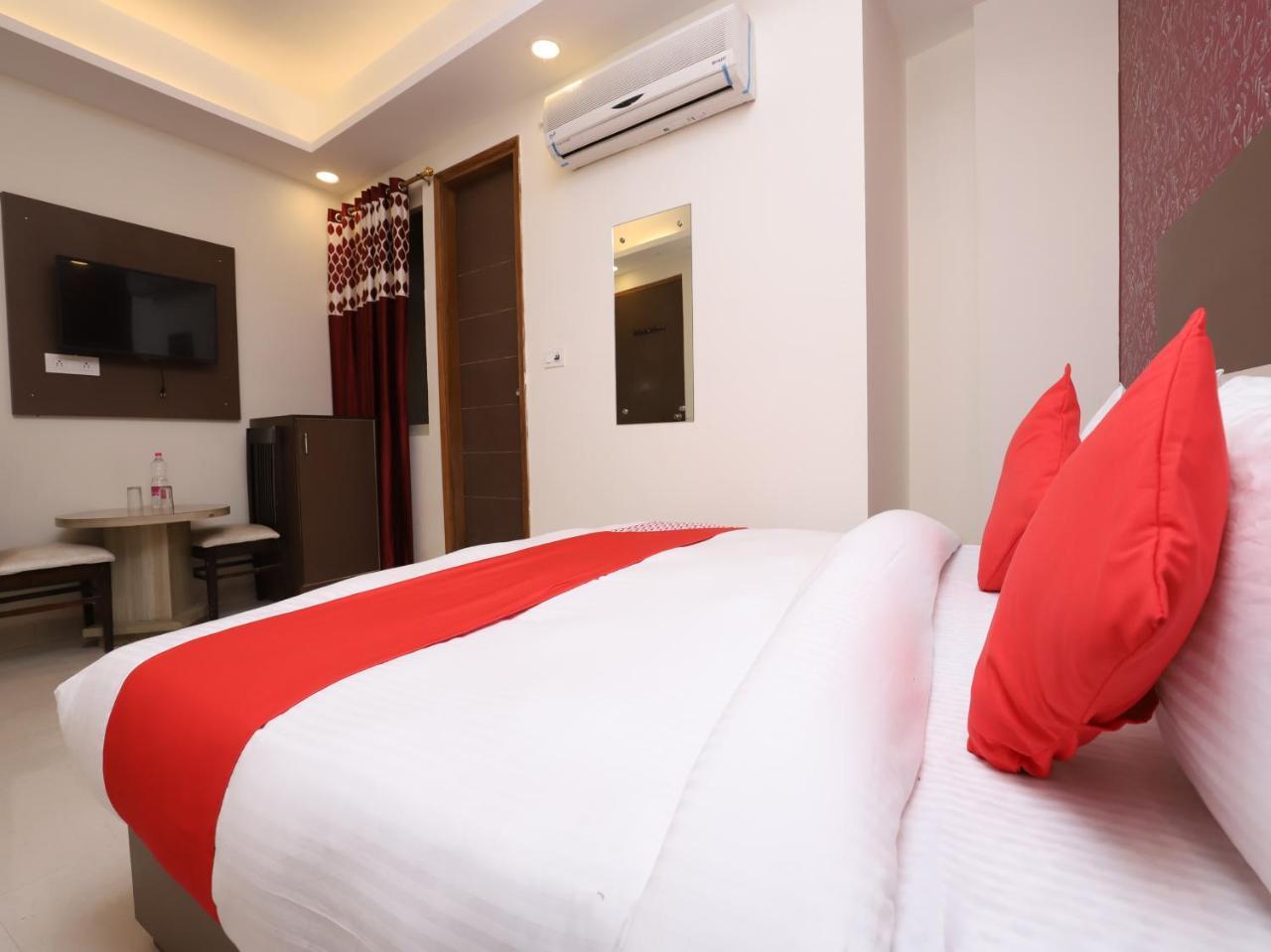 Hotel Le Princess @ Airport Új-Delhi Kültér fotó